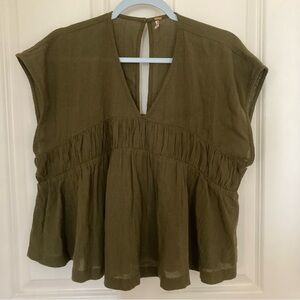 NEW Free people 100% cotton top olive green size XS relaxed fit new without tag
